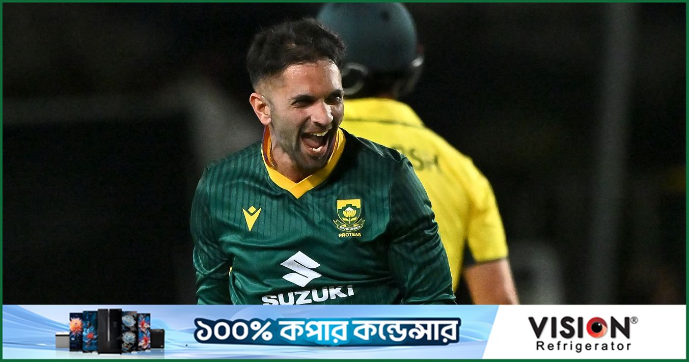 অস্ট্রেলিয়াকে গুঁড়িয়ে দিয়ে সিংহাসন পুনরুদ্ধার করলেন মহারাজ